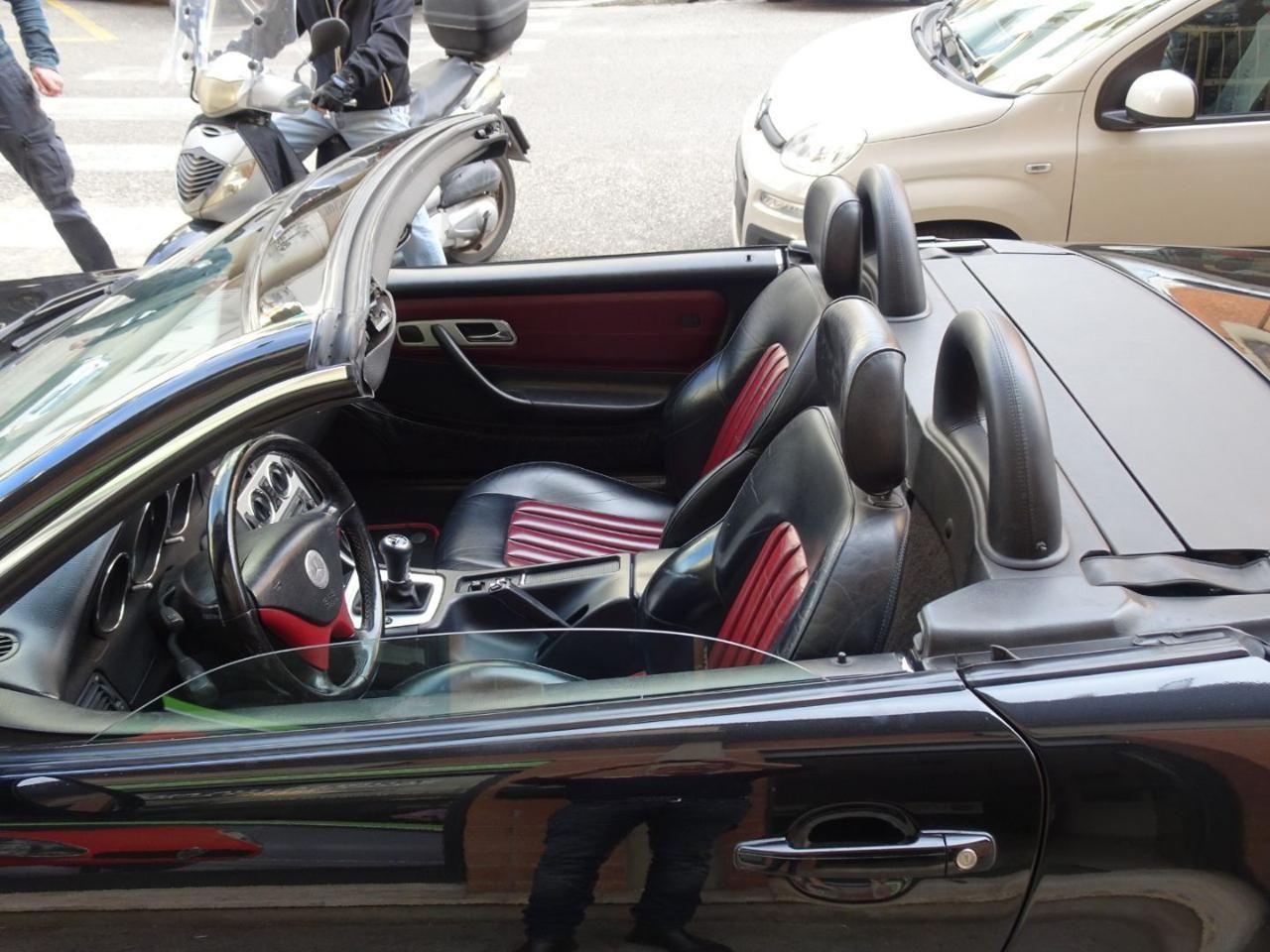 Mercedes-Benz SLK 200 Kompressor cat