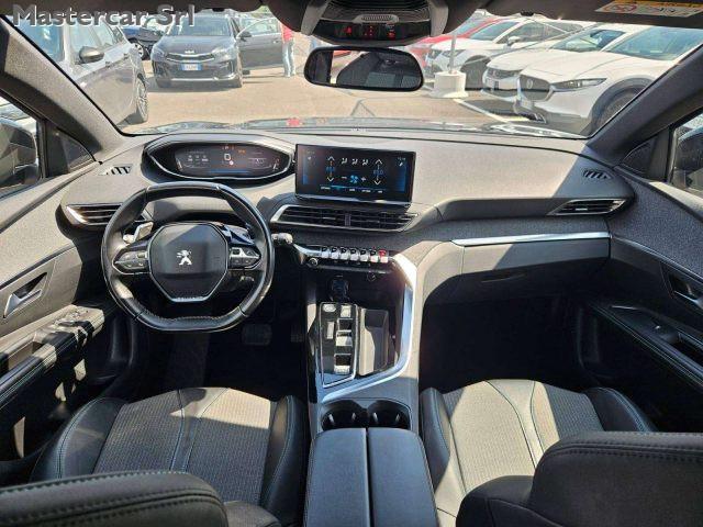 PEUGEOT 3008 3008 II 1.5 bluehdi Allure Pack EAT8 130cv Navi