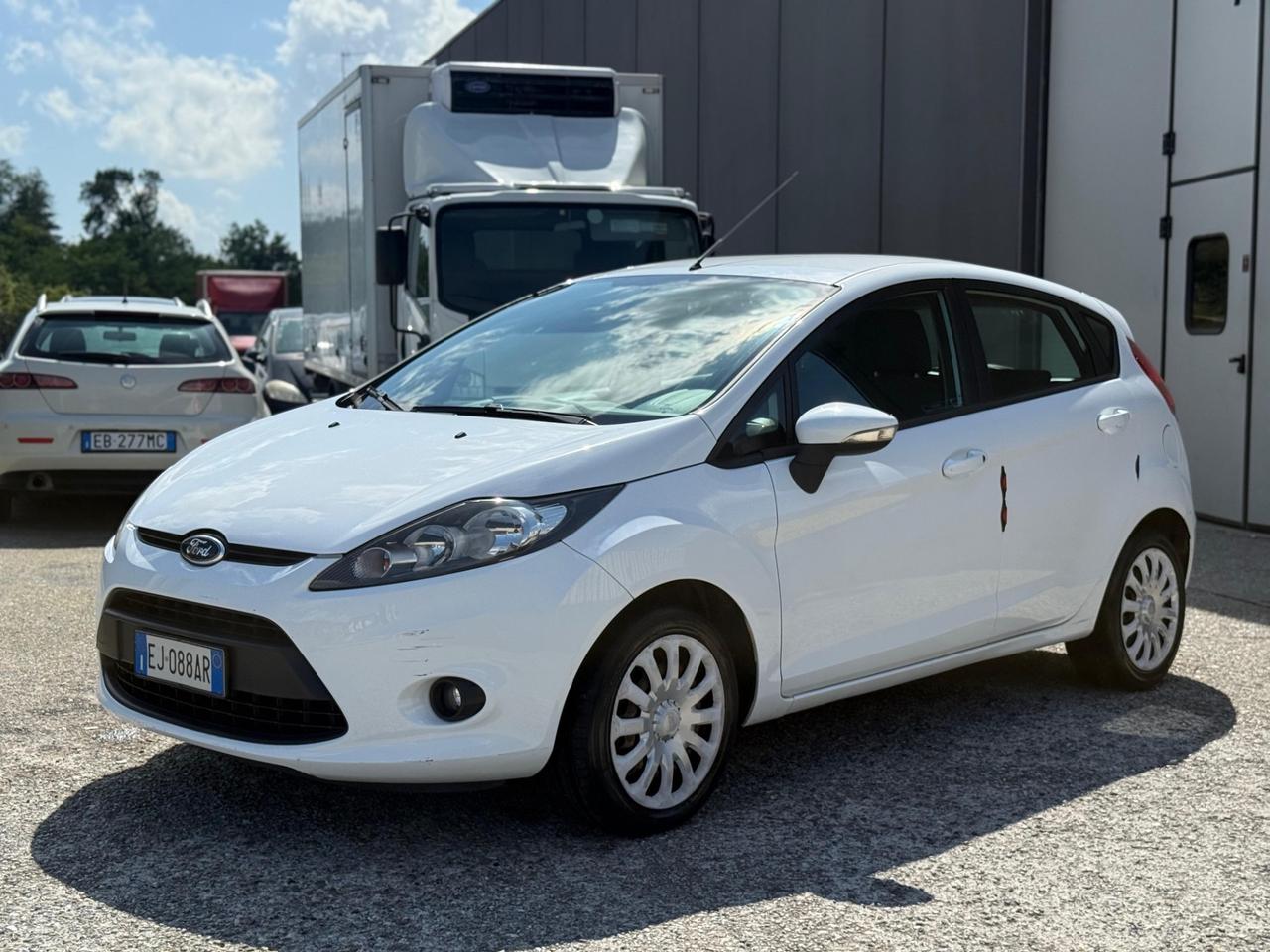Ford Fiesta Titanium 1.2 benz gpl km 165.000 anno 2011