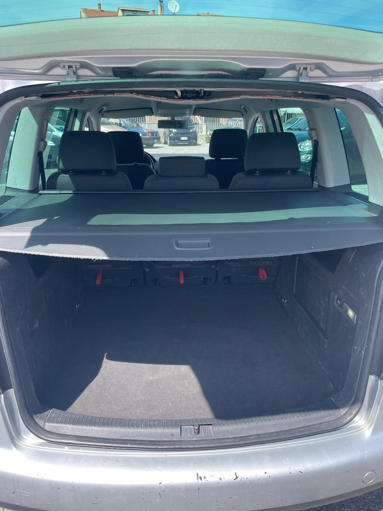 Volkswagen Touran 2.0 TDI 136CV Highline