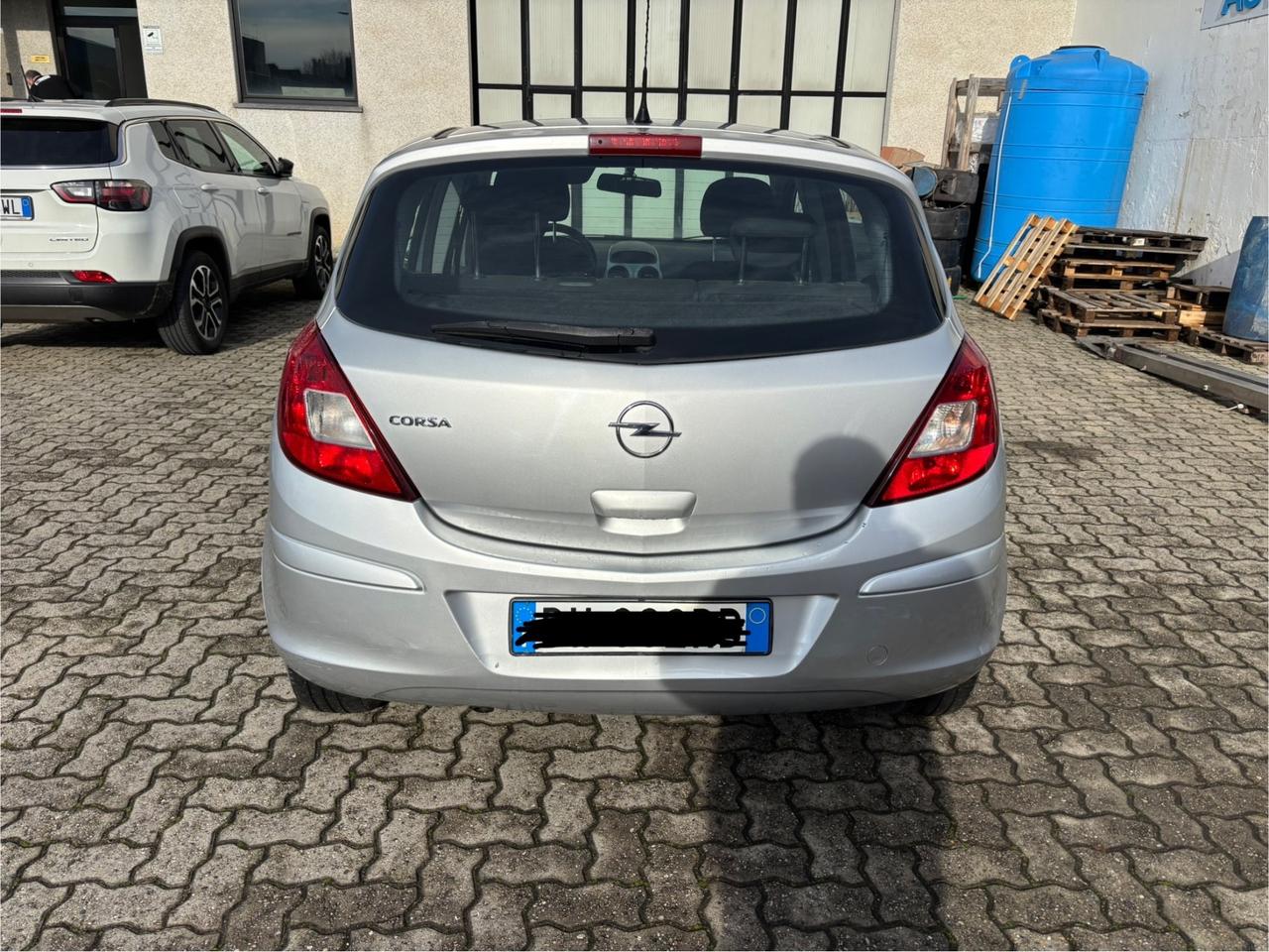 Opel Corsa 1.4 16V 5 porte Enjoy