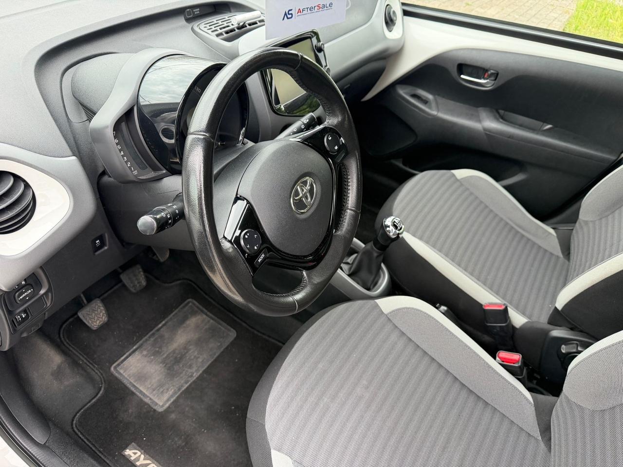 Toyota Aygo Connect 1.0 *MINIRATE*
