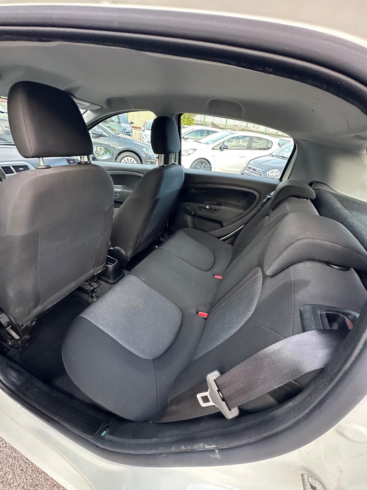 Fiat Punto 1.3 MJT II 75 CV 5 porte Easy