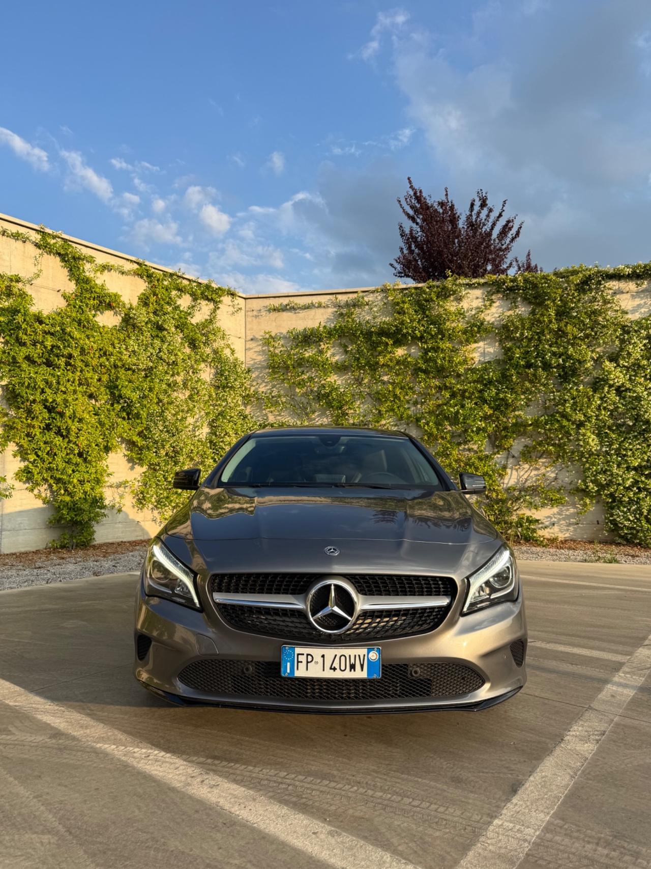 Mercedes-benz CLA 180 d S.W. Automatic Premium