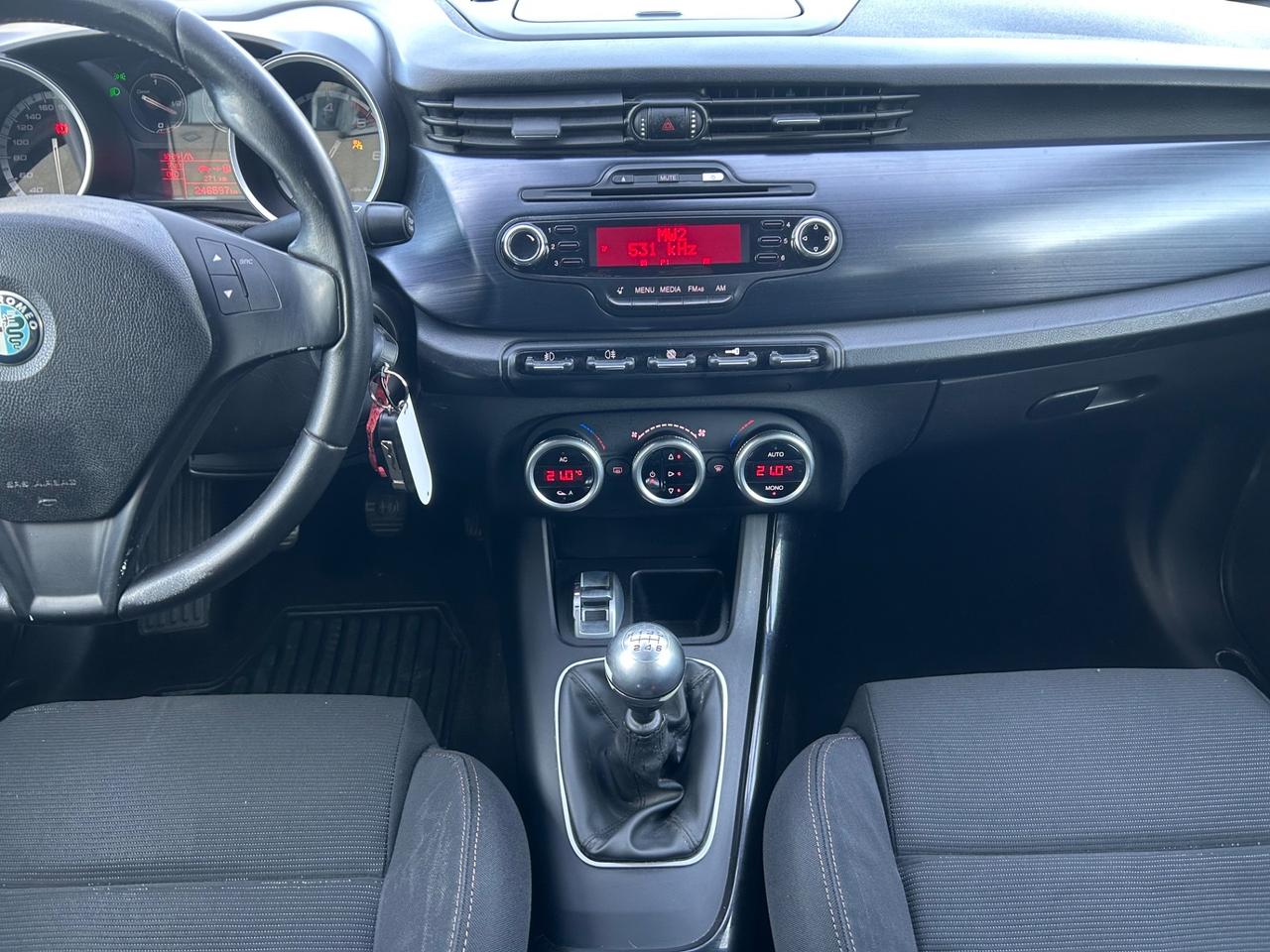 Alfa Romeo Giulietta 1.6 JTDm-2 105 CV Exclusive