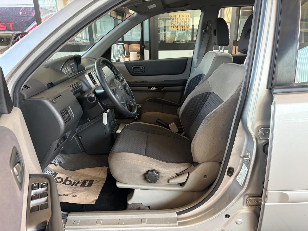 Nissan X-Trail 2.2 dCi Elegance