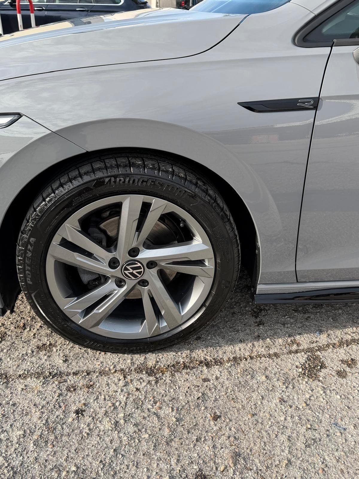 Volkswagen Golf 2.0 TDI 150 CV DSG SCR R-Line