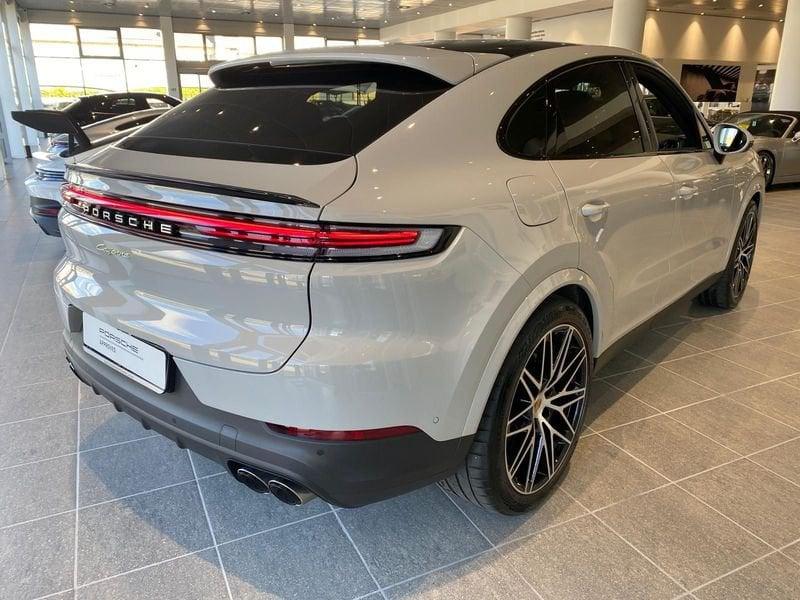 Porsche Cayenne Coupè 3.0 V6 E-Hybrid - IVA Esposta