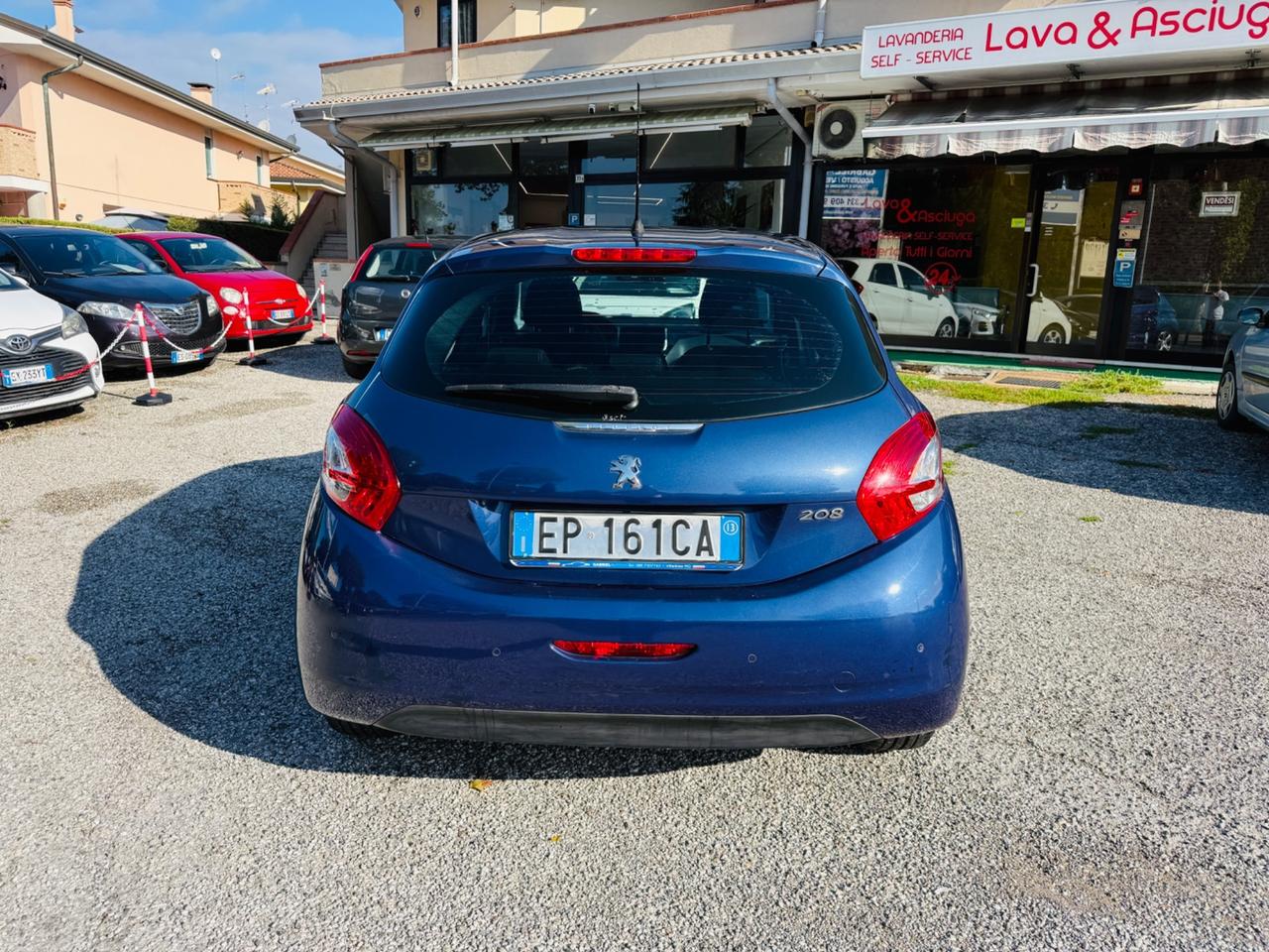 Peugeot 208 1.2 VTi 82 CV 5 porte Allure