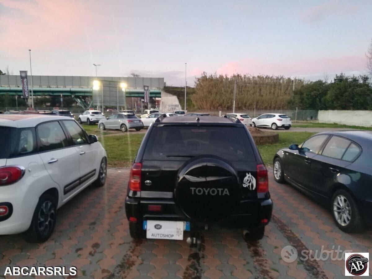 Toyota RAV 4 RAV4 2.0 Tdi D-4D cat 5 porte Sol