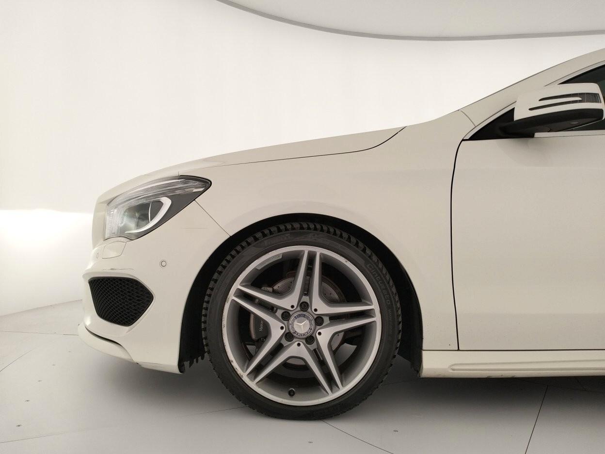 MERCEDES-BENZ CLA200 cdi Premium auto - TETTO PANORAMICO APRIBILE