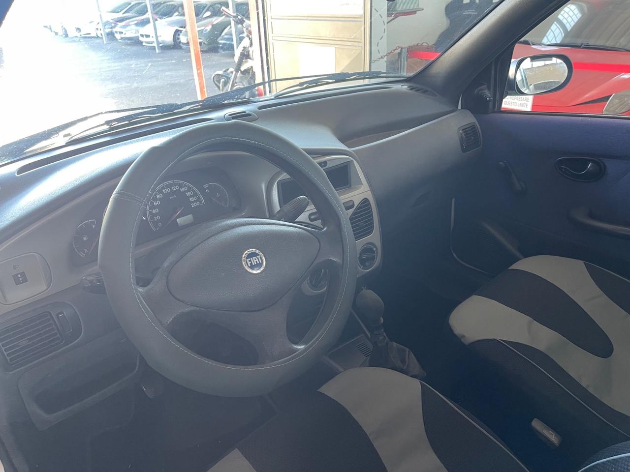 Fiat Strada 1.9 Diesel Pick-up Unipro PERMUTE RATE