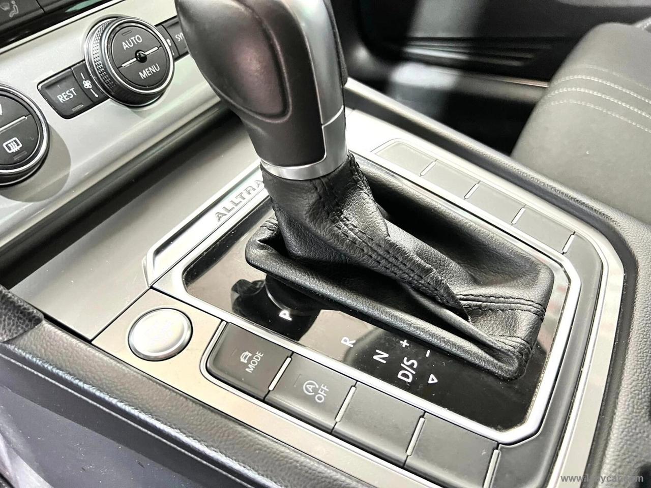 Volkswagen Passat Variant 2.0 BiTDI SCR 4MOTION DSG Executive BMT