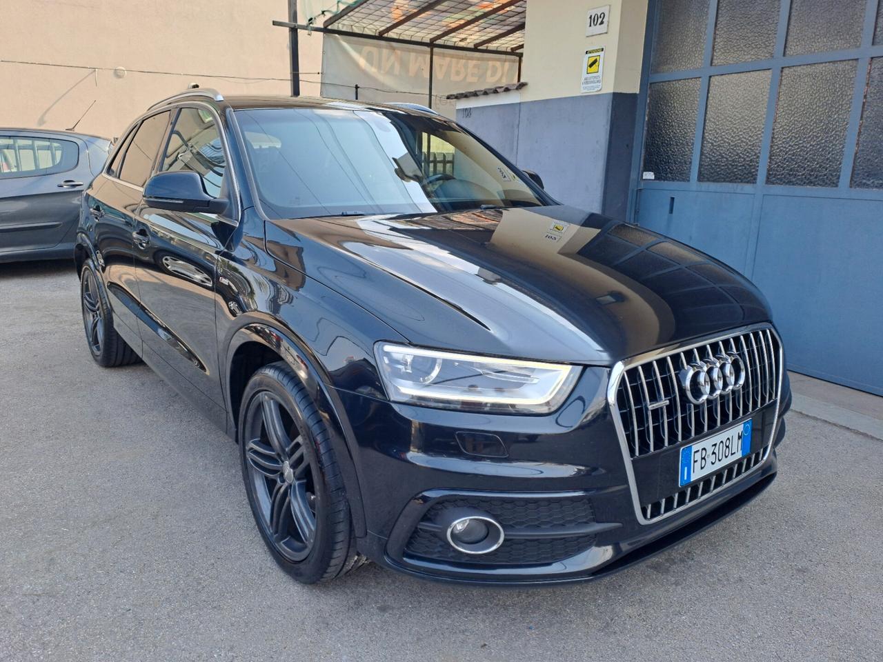 AUDI Q3 2.0 TDI 177CV QUATTRO S-TRONIC S-LINE - GANCIO TRAINO