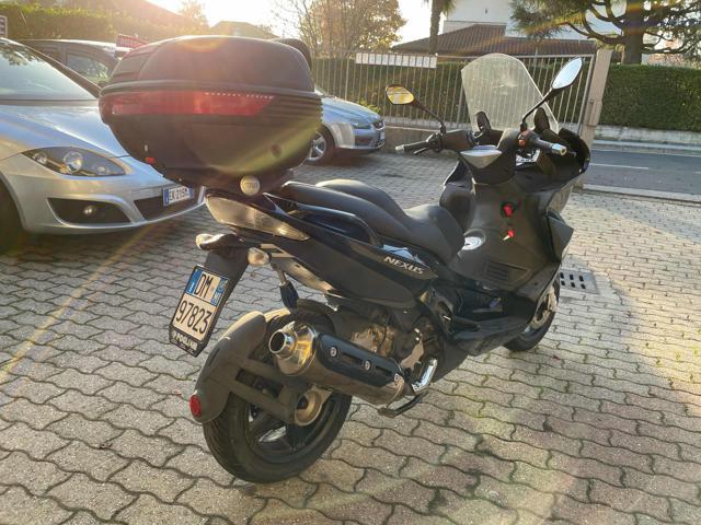 GILERA Nexus 500 Gilera NEXUS 500 ie