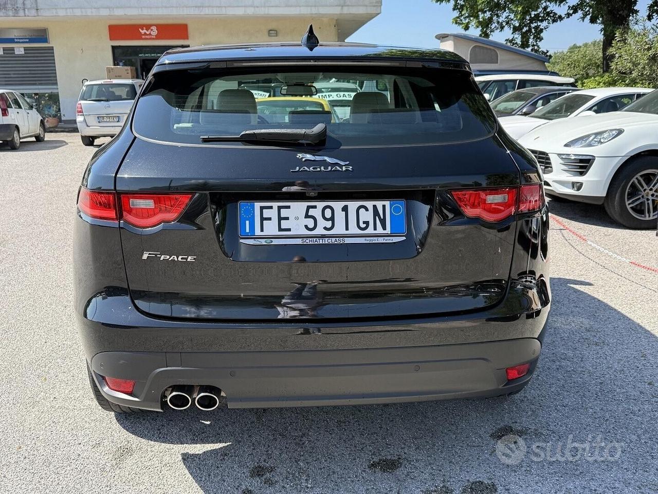 JAGUAR F PACE FULL OPTIONAL GARANZIA 24 MESI