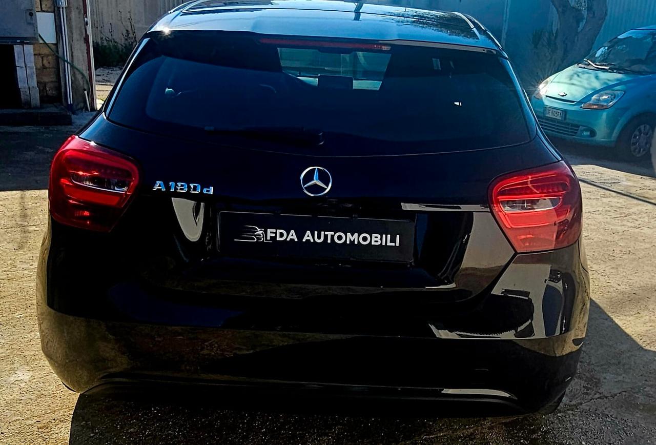 Mercedes-benz A 180 A 180 d Business
