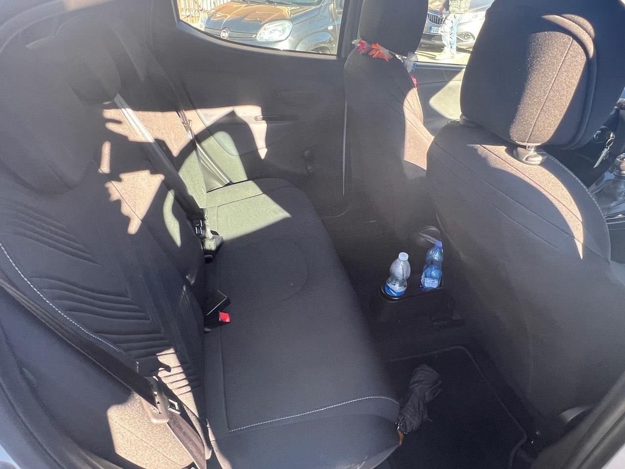 Lancia Ypsilon Silver 1.2 LPG #8176