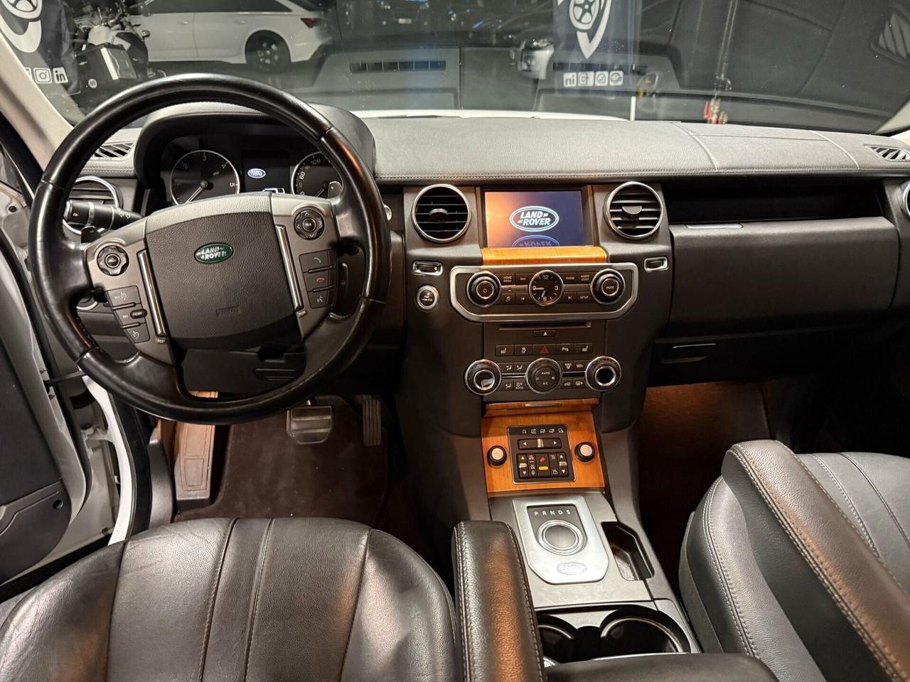 Land Rover Discovery 4 3.0 SDV6 HSE 7 posti