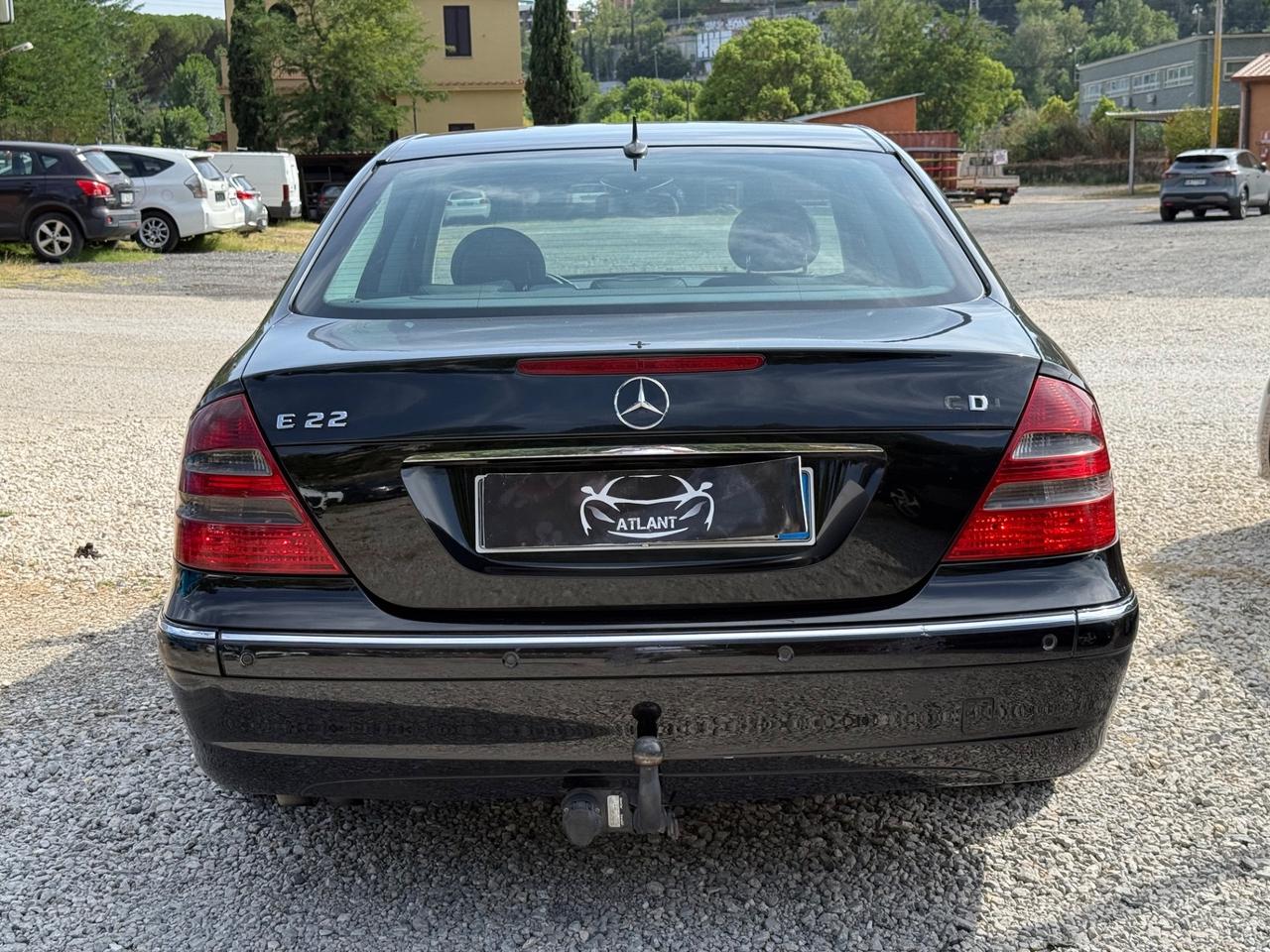 Mercedes-benz E 220 CDI cat Elegance