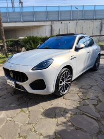 Maserati Grecale MHEV 330 CV AWD Modena