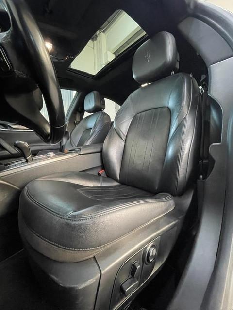 Maserati Ghibli V6 Diesel 275 CV Nerissimo Edition