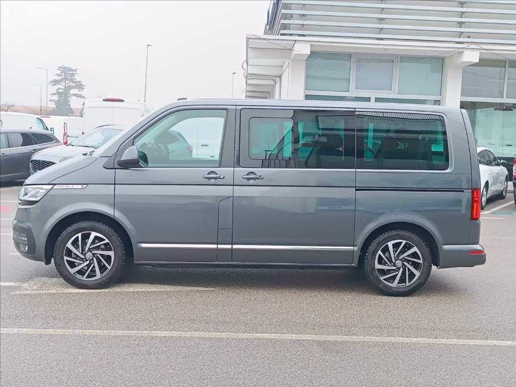 VOLKSWAGEN T6.1 Caravelle 2.0 tdi 150cv Cruise p.c. dsg7 del 2020