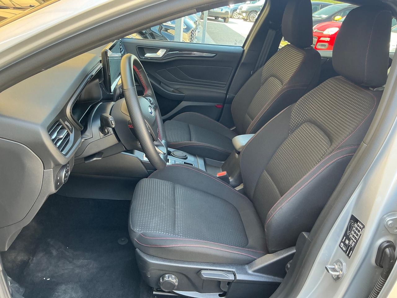 Ford Focus 1.5 TD EcoBlue 115cv aut. ST-Line 5p