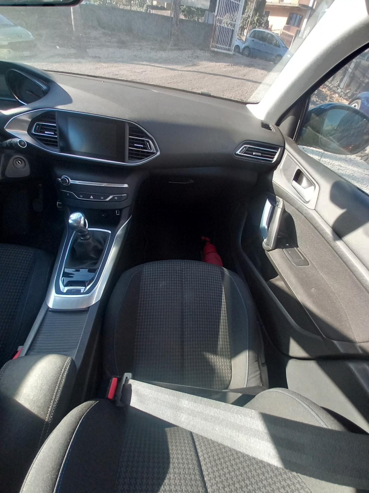 Peugeot 308 PureTech Turbo 110 S&S Active
