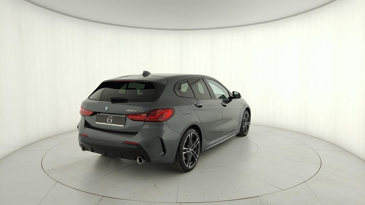 BMW Serie 1 F40 - 120d xdrive Msport auto