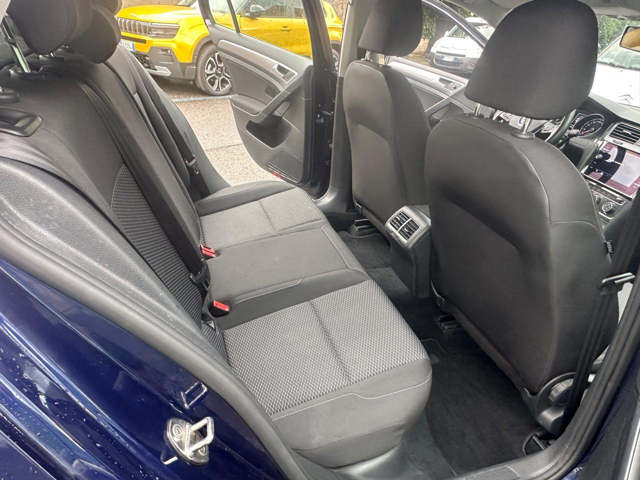 Volkswagen Golf 1.0 TSI 85 CV 5p. Trendline BlueMotion Technology