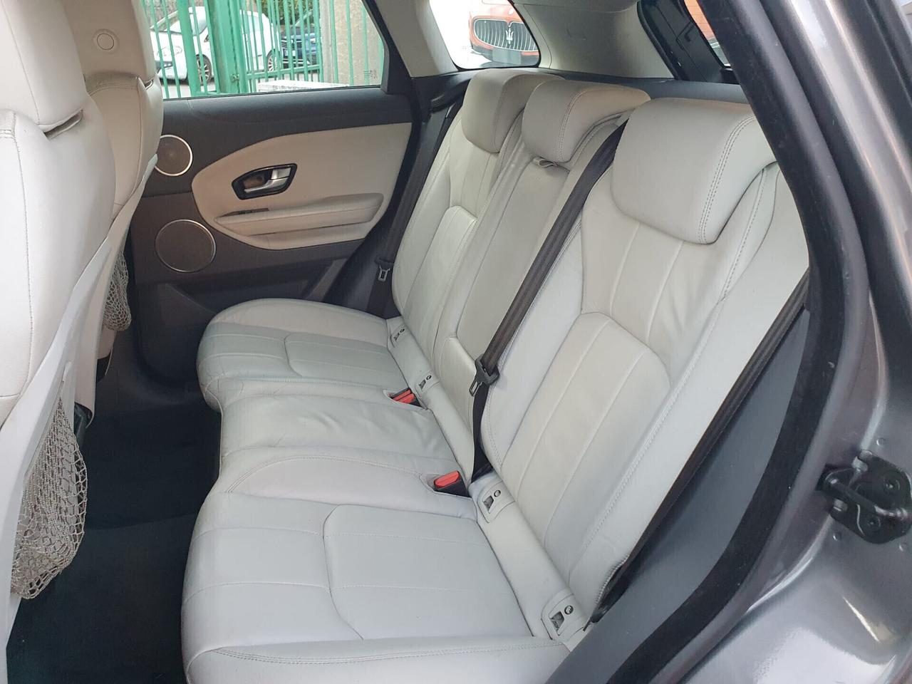 Land Rover Range Evoque 2.0 TD4 150 CV 5p. SE Dynamic