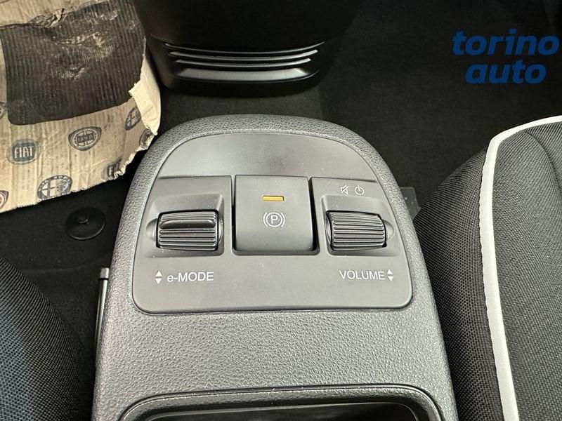 FIAT 500 Action Berlina