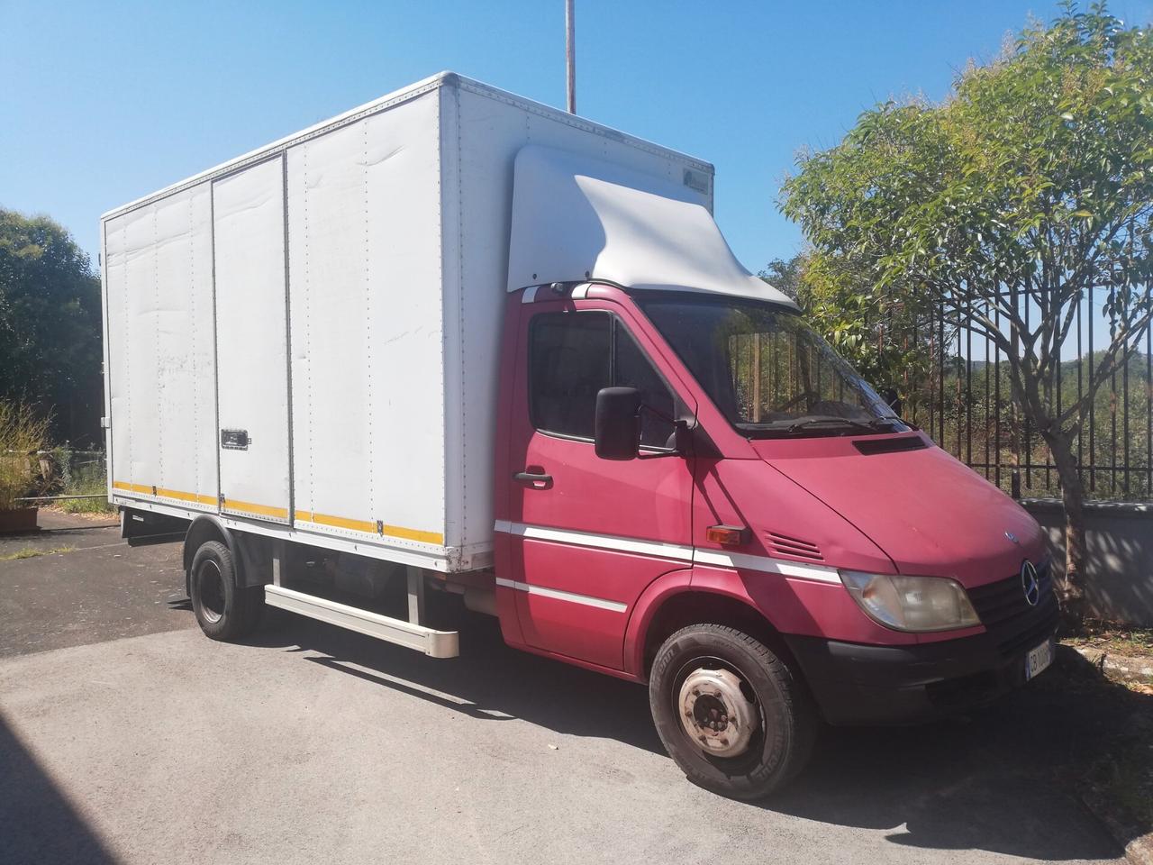 FURGONE MERCEDES Sprinter 616 con Sponda