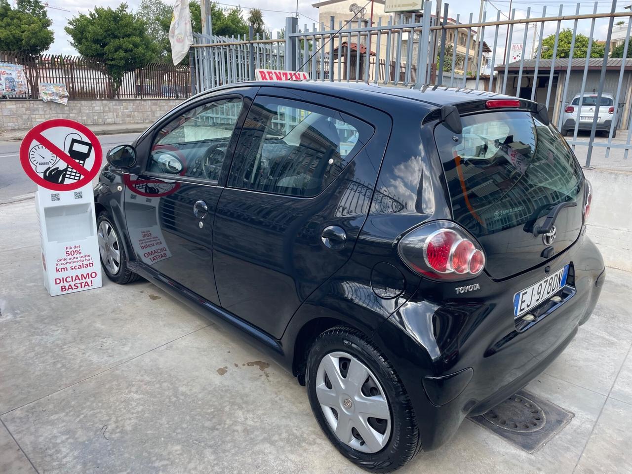 Toyota Aygo 1.0 12V VVT-i 5 porte Sol Connect