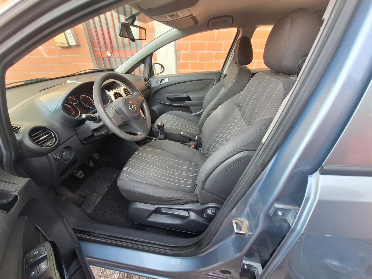 Opel Corsa 2009 1.2 IMPIANTO METANO MOTORE RIFATTO 5 PORTE