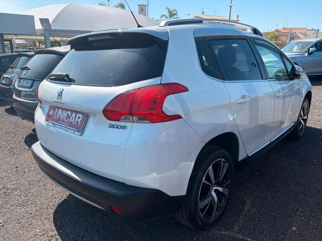 Peugeot 2008 1.6 bluehdi Black Matt LE 120cv