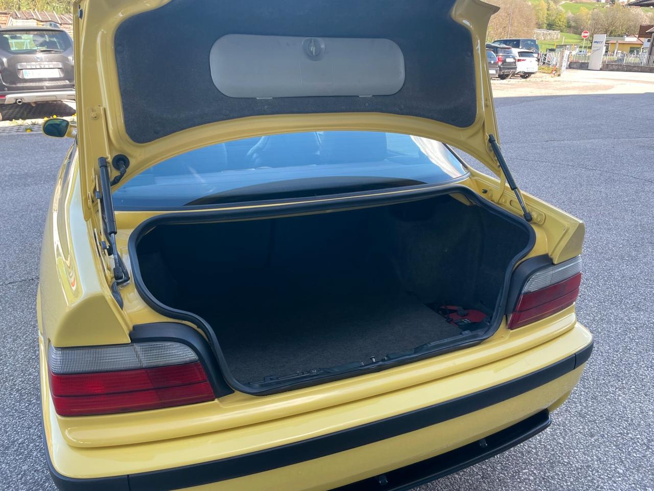 Bmw 320i E36 Coupé 150cv "INDIVIDUAL 02/20"