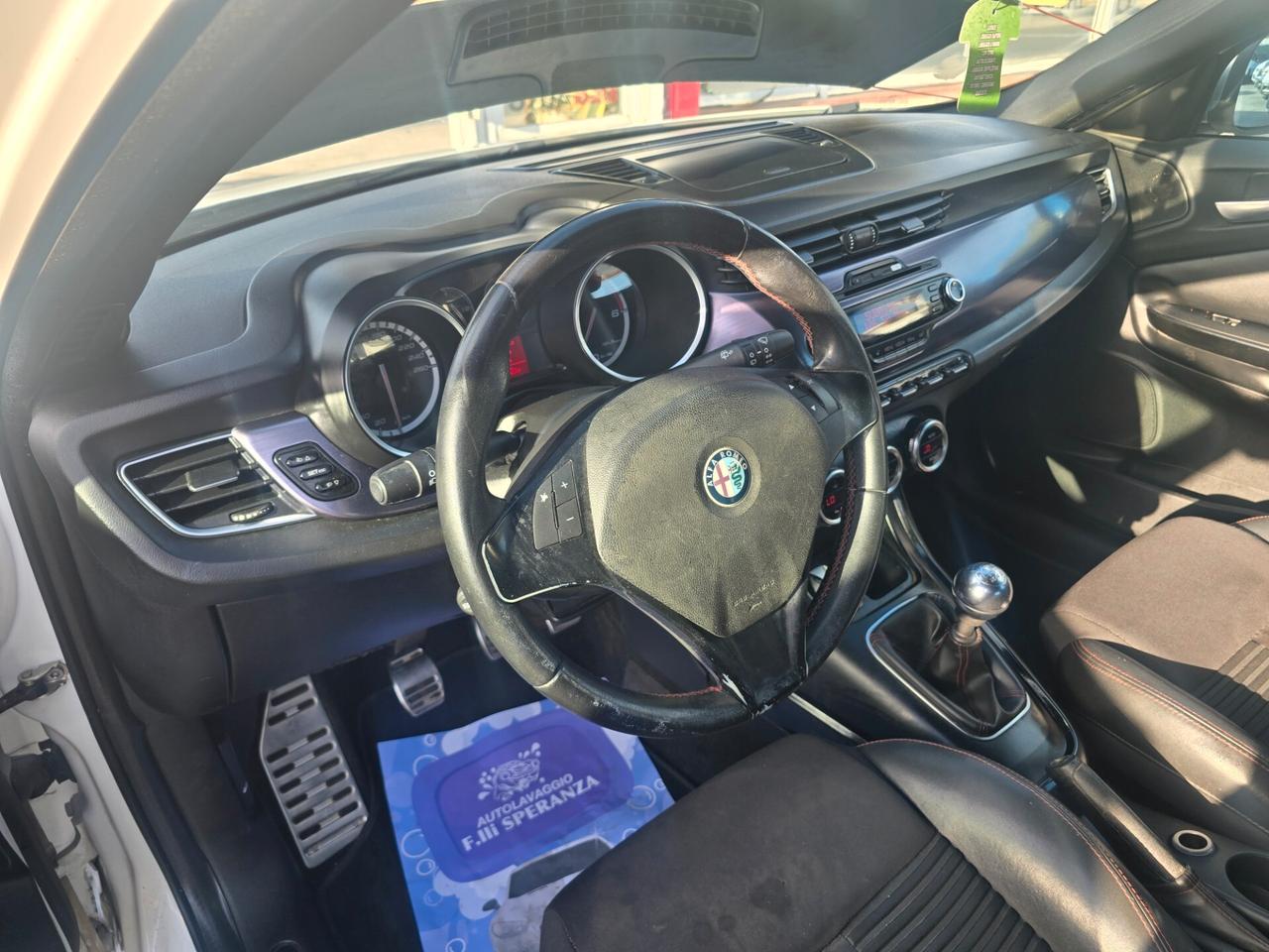 Alfa Romeo Giulietta 2.0 JTDm-2 140CV Distinctive