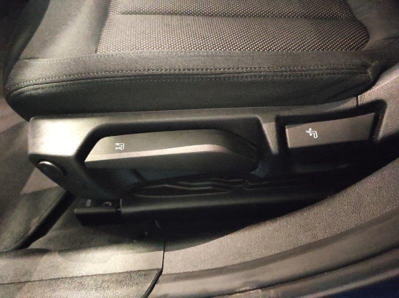 BMW Serie 3(G20/1-80/1) - 318d 48V Business Advantage