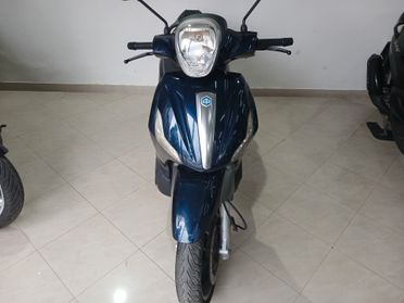 Piaggio Beverly 350