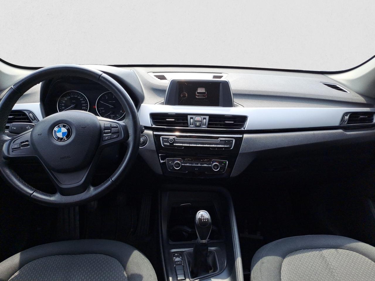 BMW X1 (F48) - X1 sDrive16d