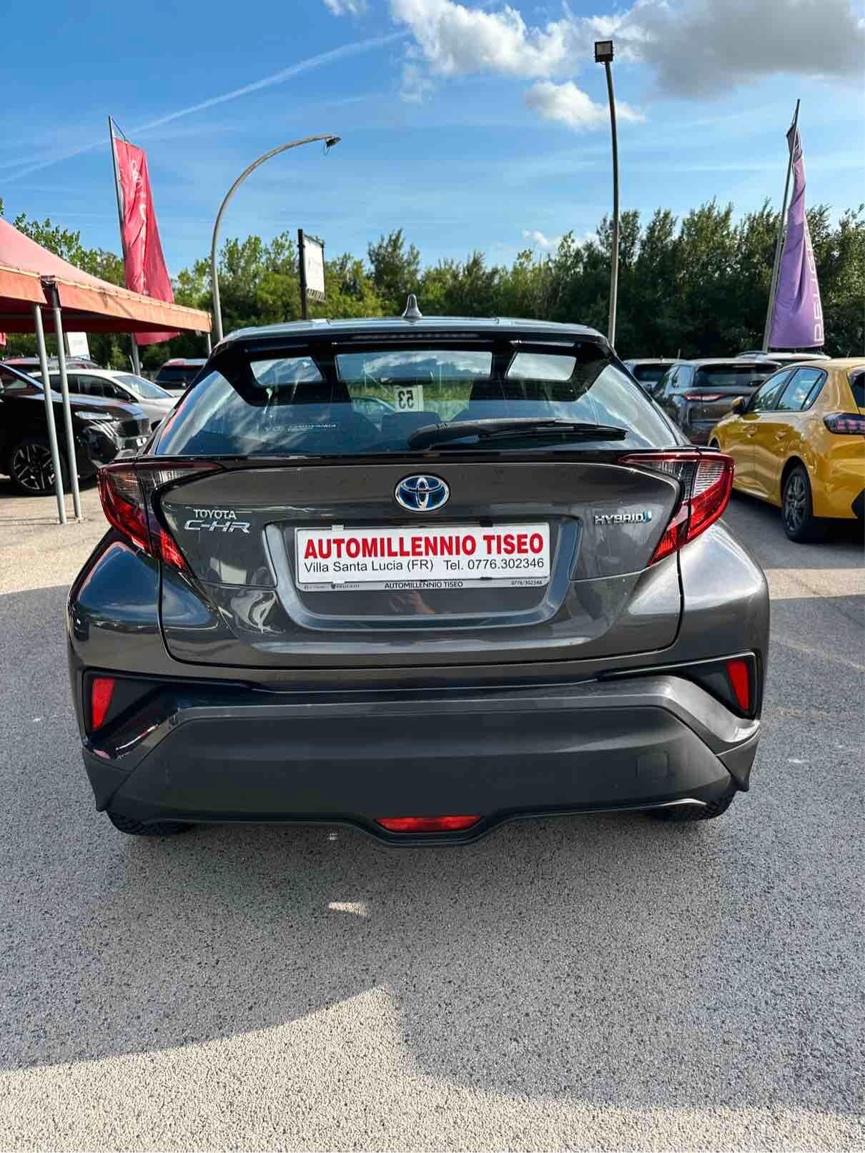 Toyota C-HR 1.8 Hybrid E-CVT Business