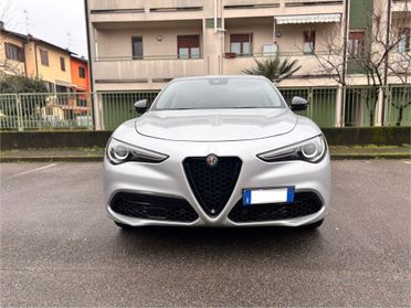 Alfa Romeo Stelvio 2.2 Turbodiesel 160 CV AT8 RWD Sport-Tech