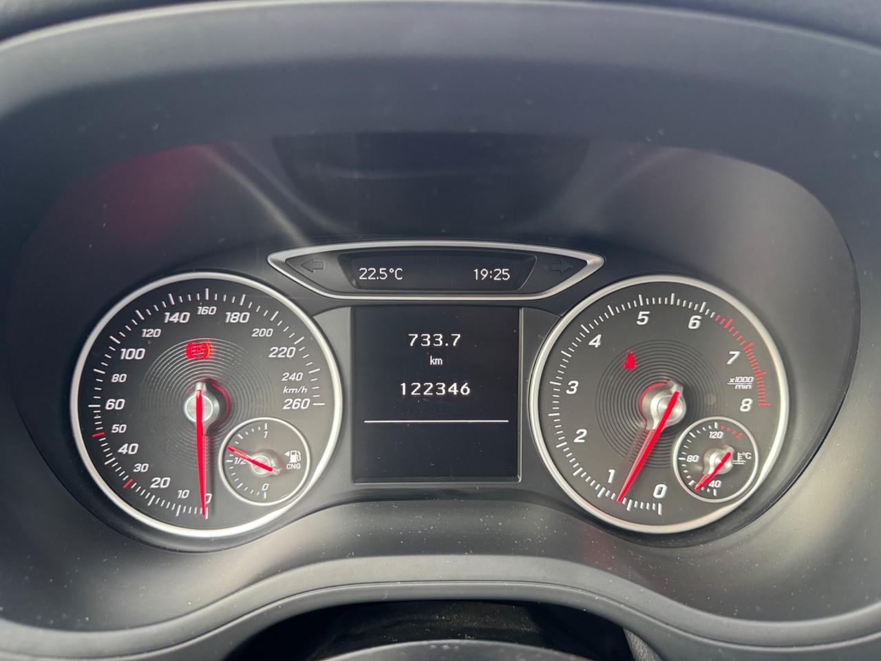 Mercedes-benz B 200 c Executive