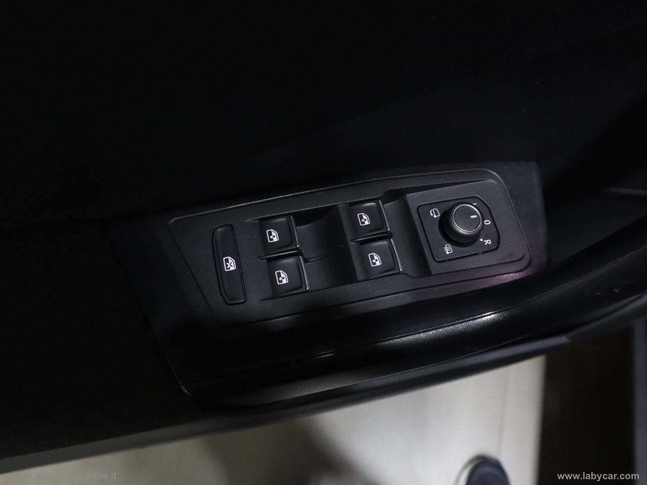 VOLKSWAGEN T-Roc 1.6 TDI NAVI FULL LED