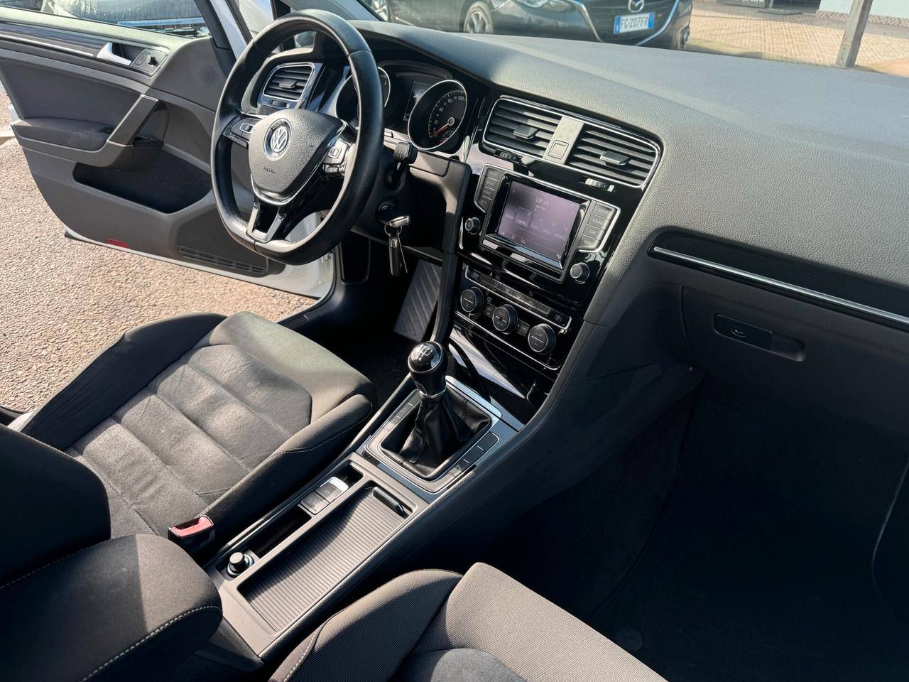 Volkswagen Golf 1.6TDI 105Cv Comfortline - 2013