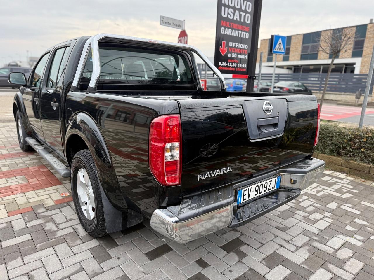 Nissan Navara 2.5 dCi 190CV 4 porte Double 4X4