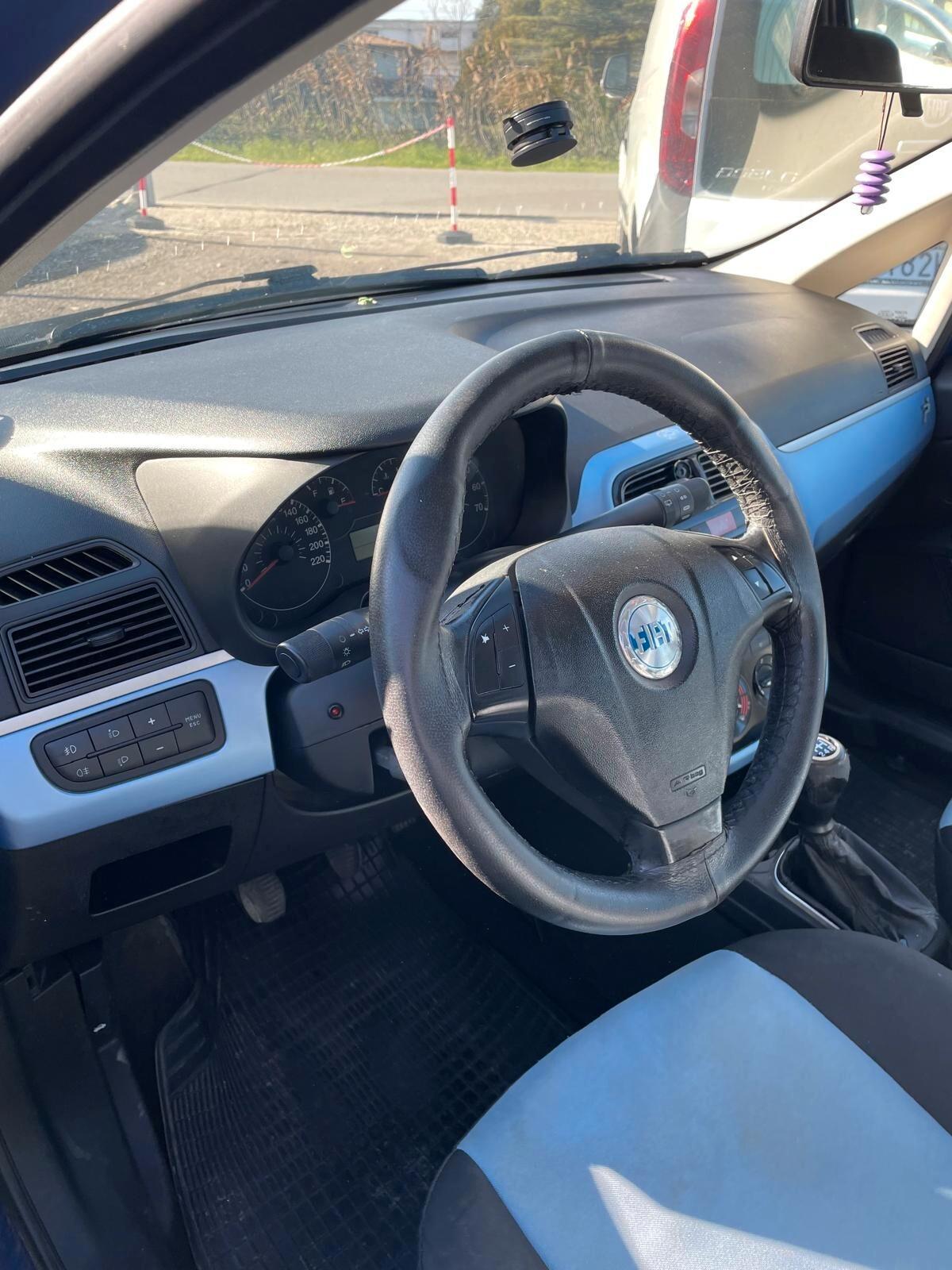 Fiat Grande Punto 1.3 MJT 75 CV 5 porte