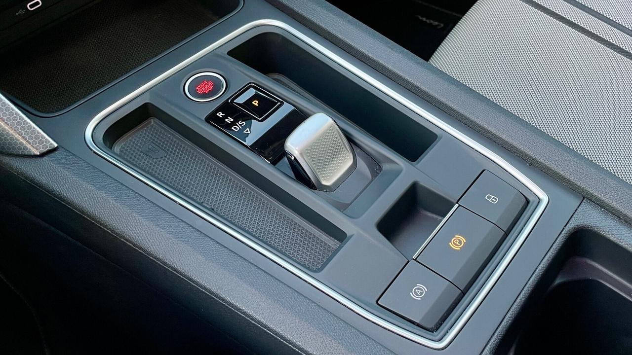 SEAT LEON 2.0 SPORTSTOURER TDI DSG 150CV - FULL LED, VIRTUAL COCKPIT, CAR PLAY